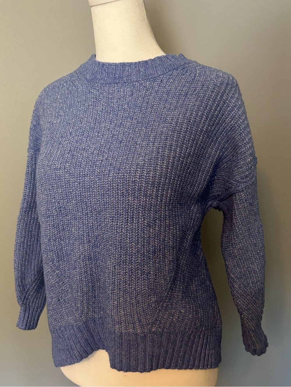 American Eagle Heather Blue Crewneck Sweater for Women